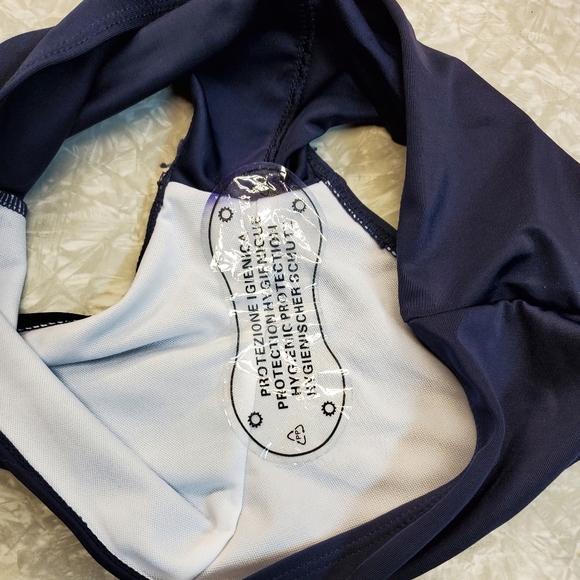 🏊‍♀️👙 NWOT swim top & shorts size Small - Picture 12 of 16